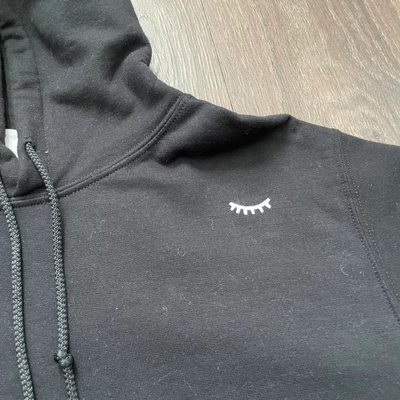 Black Wavy Font Graphic Hoodie - Picture 5 of 9